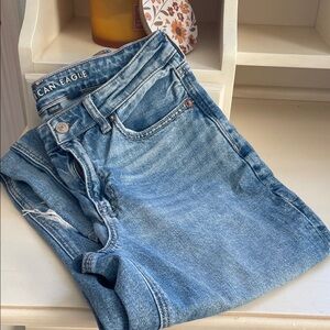 American Eagle Outfitters Light Blue Boyfriend Jeans